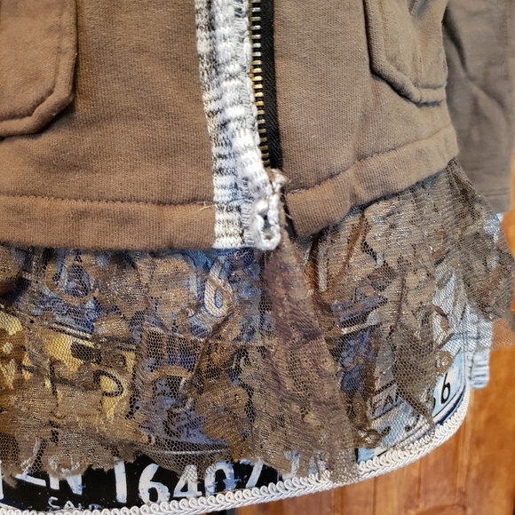 Army Green Jacket. - Picture 3 of 4